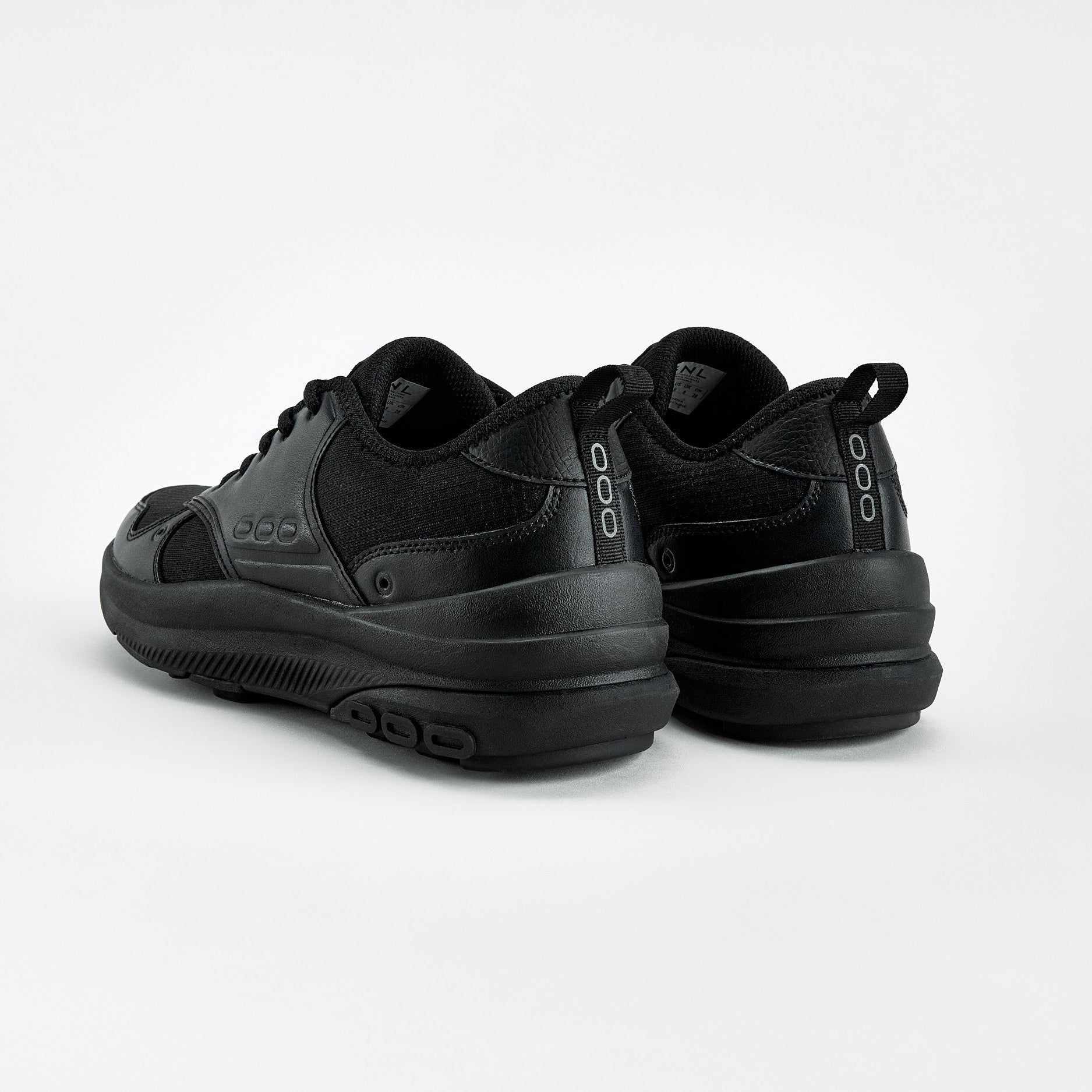 GNL Office Walk M Black